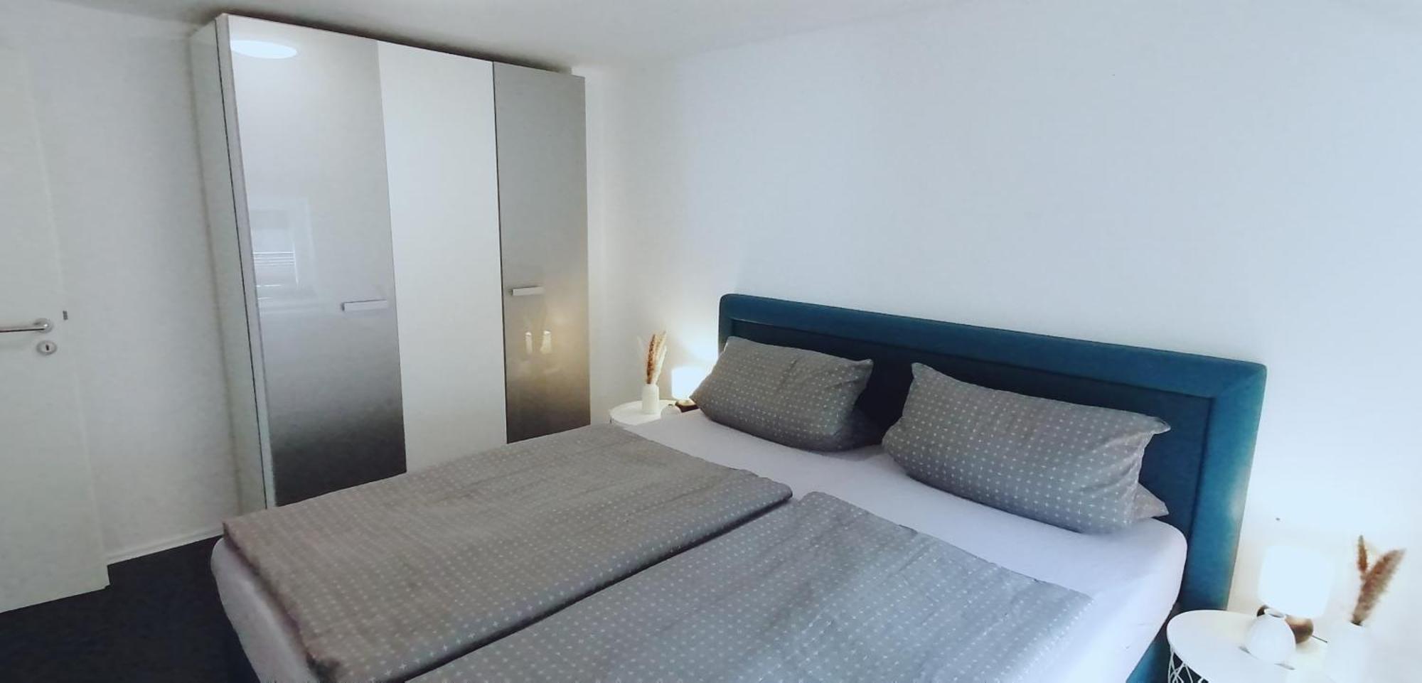 Sleep Well Apartments Detmold - Tempur Beds- Neu - Top Lage - Free Parking - Wifi المظهر الخارجي الصورة